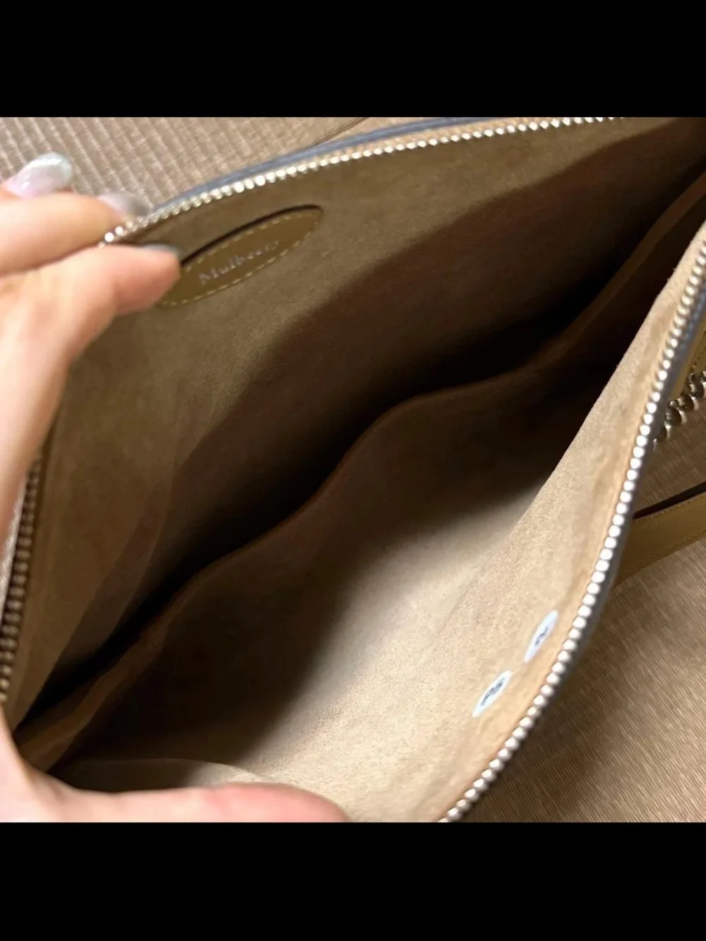 Mulberry Tan Leather Shoulder Bag with Silver Chain